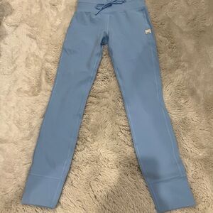 Vuori light blue leggings